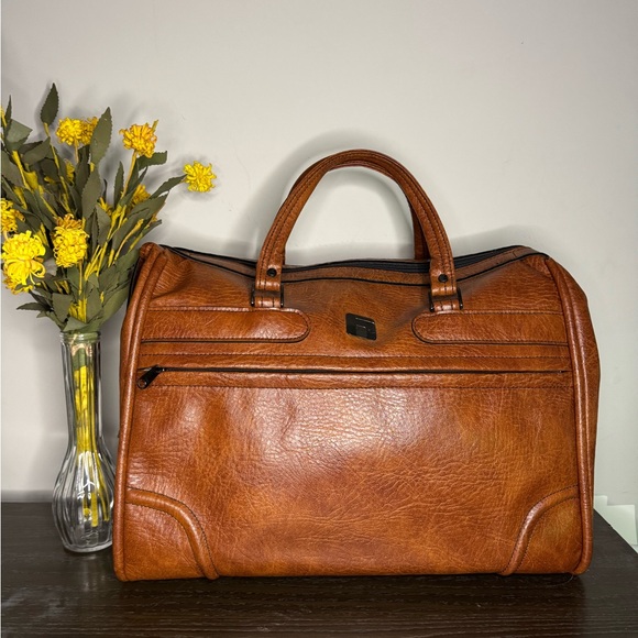 Helia Other - Helia Carry On Duffle Bag